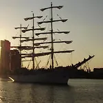 شقة Sea Towers *