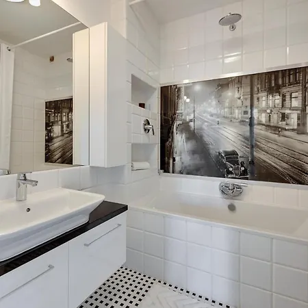 Sea Towers Apartamento