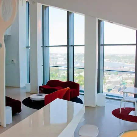 Sea Towers شقة *