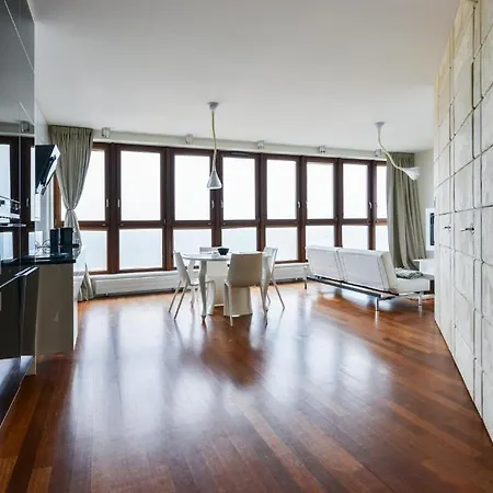 Sea Towers Apartamento